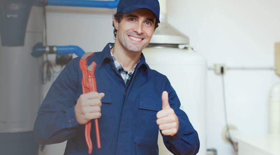 Expert burst pipe repair services in Toulon, IL